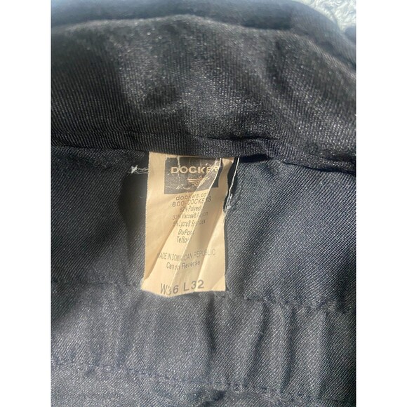 Dockers Stain Defender Dress Pants Mens 36X32 Black Pleated Cuffed Slash Pockets - Picture 4 of 10